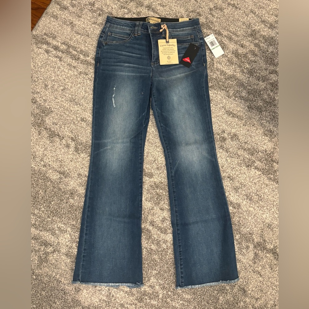Democracy high rise itty bitty more boot size 8 NWT